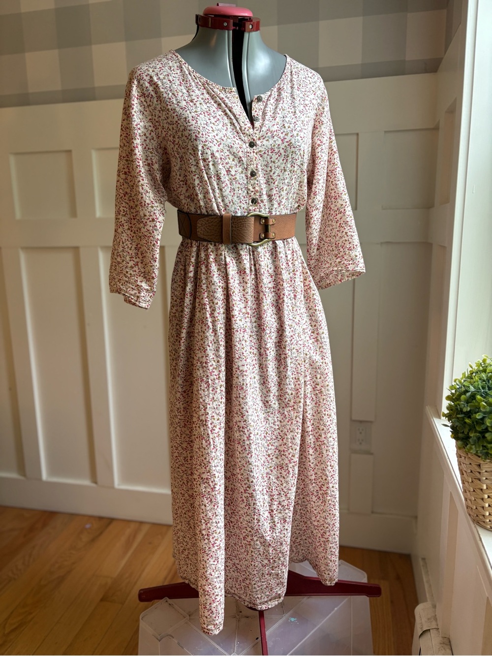 Soft Pink 100% Cotton Floral Maxi Dress with Button Front 2XL - Picture 5 of 9